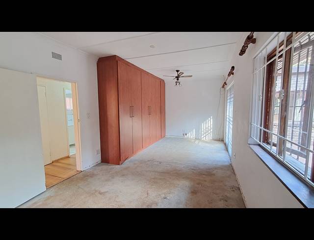 5 BEDROOM HOUSE FOR SALE IN EASTLEIGH